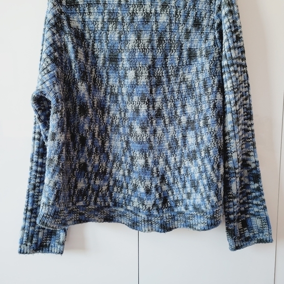 Brooklyn Industries Blue Abstract Sweater - Picture 4 of 9